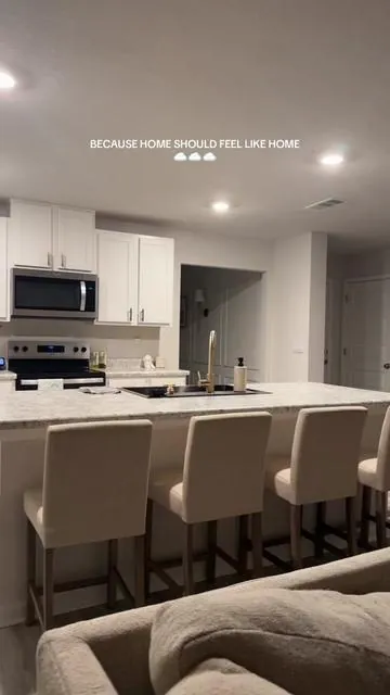 These dusk to dawn lights are genuinely the best especially for those of us with little kids  🏡🤎 #HomeDecor #Home #Nightlight #MomsOfTikTok #KidTok 