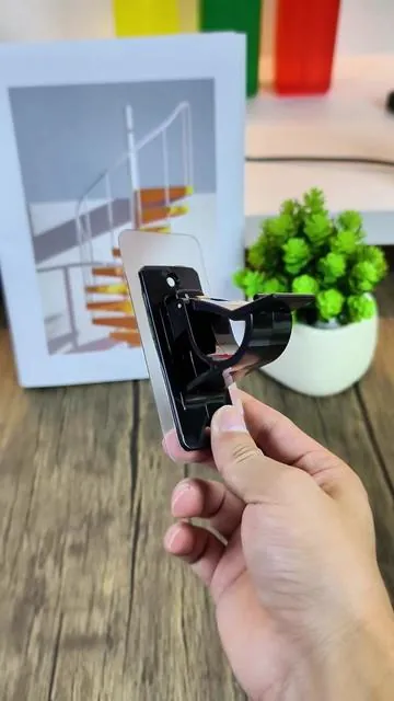 I used to be most afraid of leaving holes in the wall, but now I finally don't have to worry about it😆 #hook#curtainrodholder#TikTokShopDealsforYouDays #SummerWins #discount