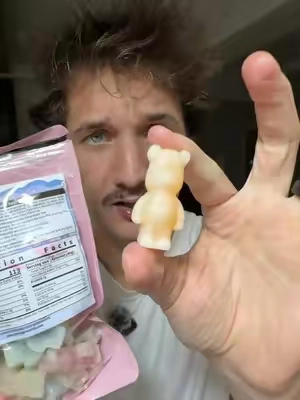 The classic wax bears are back #waxcandy #candy 