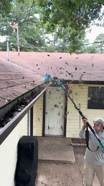 Yard Work Made Easy! Every Man Needs this Combo! SEESII 4-in-1 Turbo Jet Blower & 8 Inch Cordless Pole Saw ##leafblower ##seesii ##yardwork ##DealsForYouDays ##SummerWins