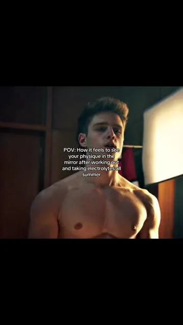 Playing 2k is genuinely buns #fyp #aestheticbody #homeworkout #mayokun #bodytransformation 