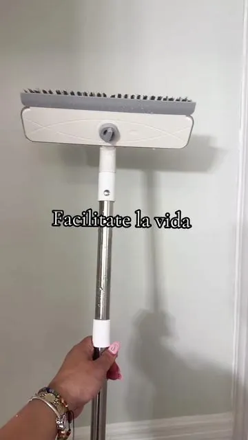 #tiktokshoocreatorpicks#dealsforyoudays#brush#broomcleaning#windowcleaning