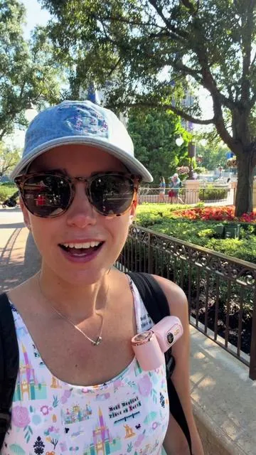 My favorite fan got an upgrade. It still has 5 speeds and lasts up to 5 hours, but now it also has a new cooling feature that you can just touch to your skin for an instant cool down. Don’t waste your money on those other fans and don’t go to the theme parks without one of these! #disney #neckfan #floridaweather #floridaheat #sponsored 