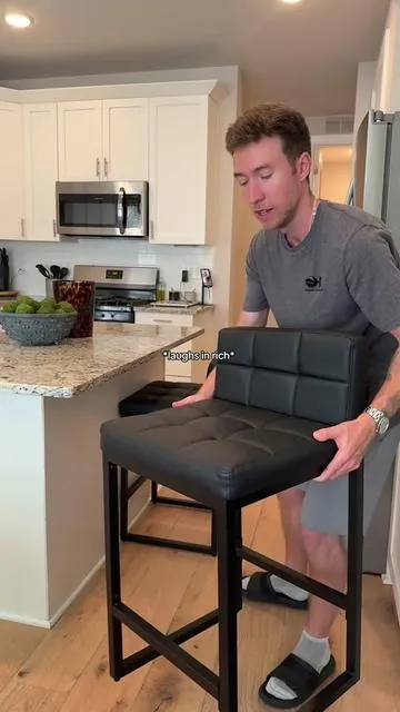 The most luxury yet affordable leather barstools i could find 🫡✅ #tiktokshopsummersale #dealsforyoudays #tiktokshopdealsforyoudays #barstoolset #modernkitchen 