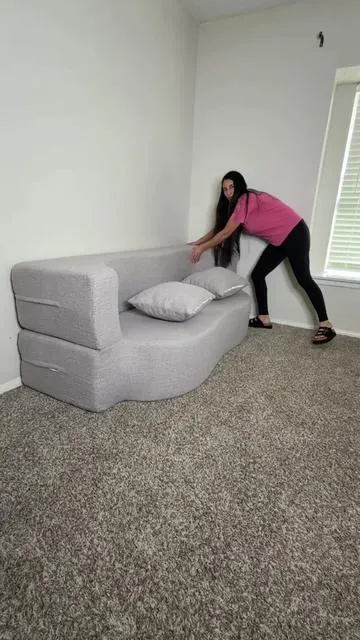 Sofá y cama moderno ideal para espacios pequeños #sofa #cama #dealsforyoudays #tiktokshopcreatorpicks #SummerVibes 