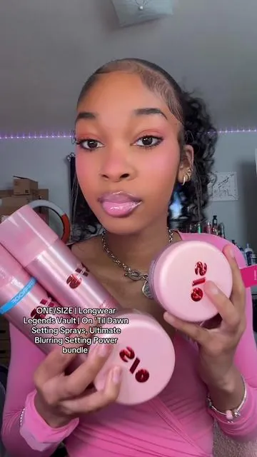 @ONE SIZE BEAUTY ✨ If your makeup is melting by noon, this is the duo you need. The ONE/SIZE Longwear Legends Vault combines the viral On ’Til Dawn Setting Spray with the Ultimate Blurring Setting Powder to lock everything in place, blur pores, control shine, and keep your makeup looking fresh for hours. This is the kind of combo that survives long days, hot weather, and nights out without budging. 💖🔥#onesizebeauty #settingspray #dealsforyoudays #settingpowder #aylecia 
