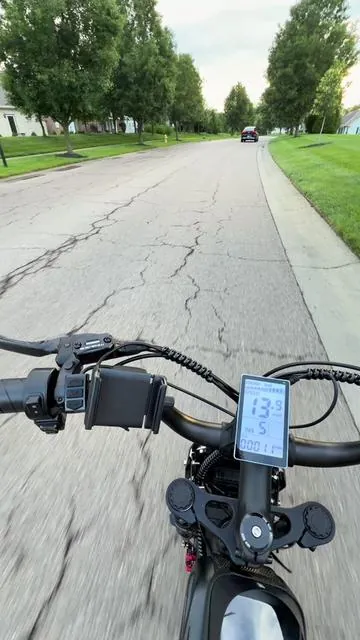 YOULON 1500W Peak  Electric Bike 30MPH.ebike for Adults.#ebike #electricbike #ebikelife #dealsforyoudays #tiktikshopcreatorpicks  @YOULON 