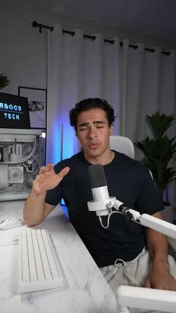 The low profile boom arm WITH the mic is the best FiFine bundle you can get #fifine #mic #microphone #arm #dealsforyoudays 