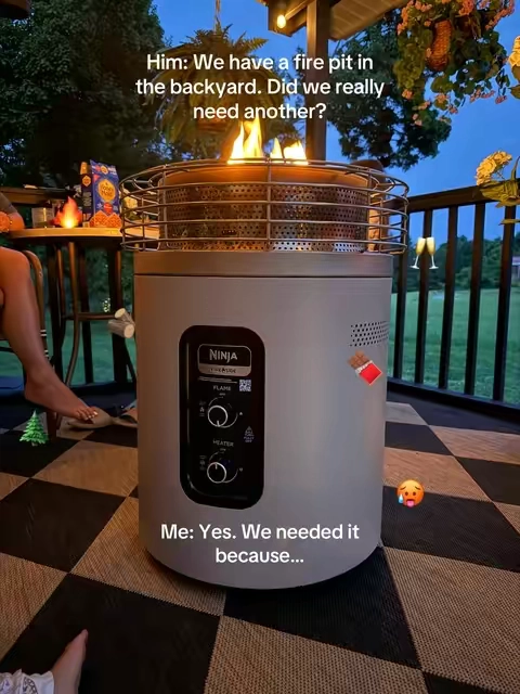 So worth the price to get to spend my nights like this 🥹🤍  #ninjakitchen #ninja360firepit #ninjafireside #dealsforyoudays #summerwins 
