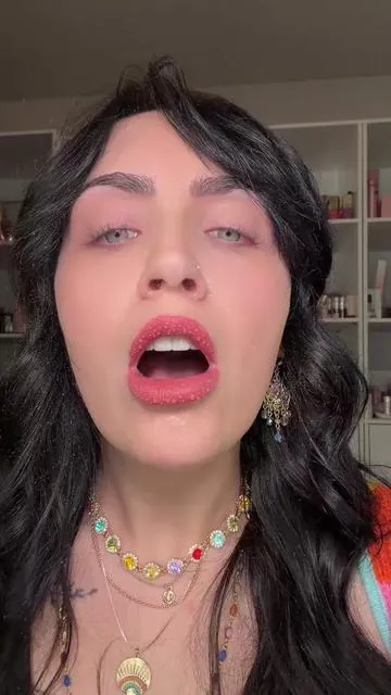 SPECTRA ULTRA STAY-SHINE TRANSFER PROOF LIP VINYL from @Timephoria US Store #timephoria #lipvinyl #lipstain #dealsforyoudays #tiktokshopcosmetics 
