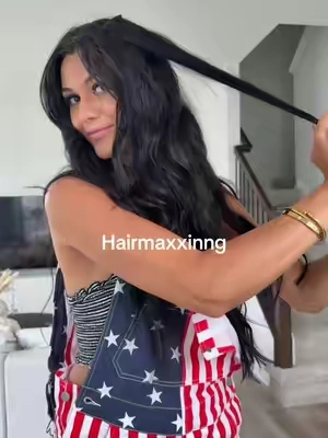 These clips are so strong and don’t move #hairextensions #clipins #longhair #fullshinehairextentions #dealsforyoudays 