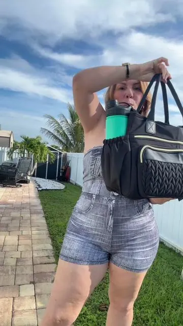 #picnicbag #womenbag #diaperbagessentials #bagmusthaves #fifaworldcup 