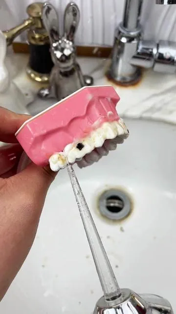 You need it #dealsforyoudays #tiktokshop #teeth #clean #fyp 