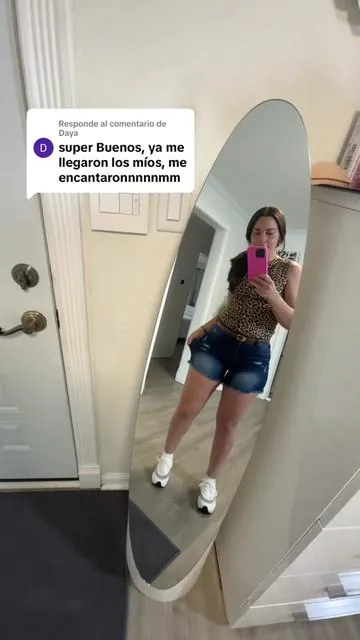 Respuesta a @Daya Shorts denim desgastados: comodidad y estilo para tus días de verano  #DenimStyle  #ModaCasual #dealsforyoudays  #tiktokshopcreatorpicks  #EstiloDiario 