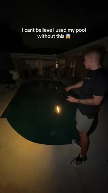 I wasn’t expecting this little light to change my pool this much 👀 #pool #poolparty #swimmingpool #poollights #dealsforyoudays 