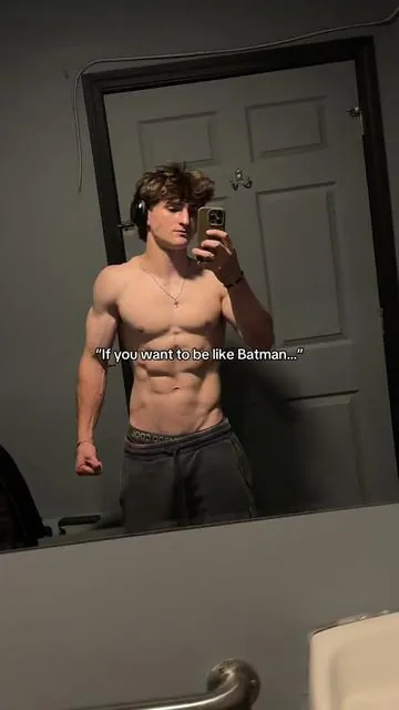 Batman said it best 💪 #abworkout #abroller 