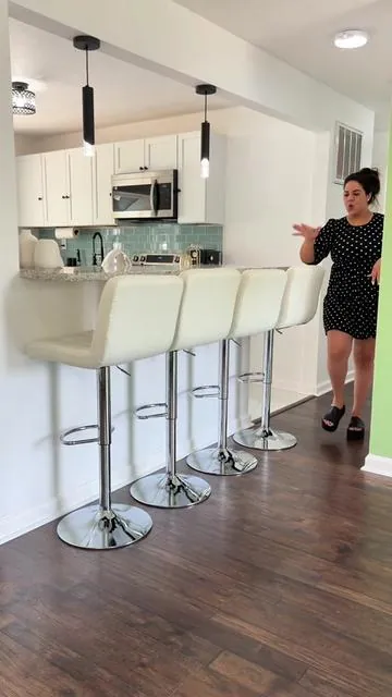 Sillas para bar #summerVibes #dealsforyoudays #homeessentials #barstool #kitchenhacks 