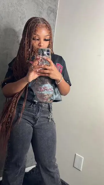 7652544421883366686
