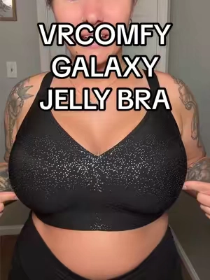 The galaxy colors are so cute 🌌🥰 #vrcomfy #wirelessbra #jellybra #plussizebra #dealsforyoudays 