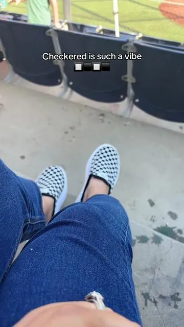 #checkered #platform #sliponshoes #platformshoes #shoestyle 