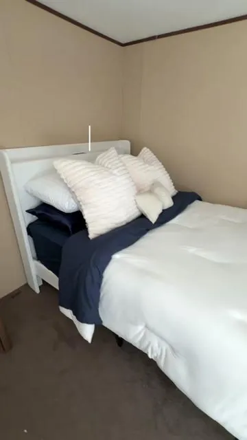 This headboard is sooo affordable and beautiful!!! #tiktokshopcreatorpicks #DealsForYouDays #SummerVibes #bedroomdecor #headboard  