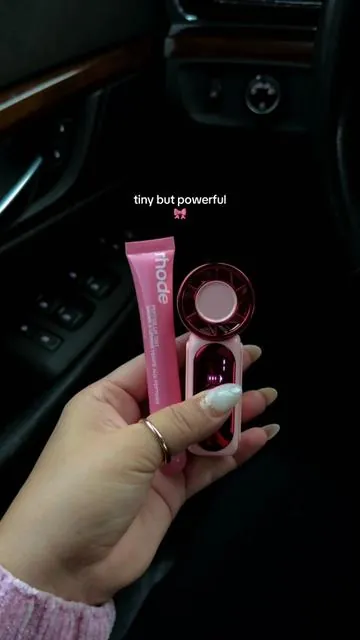 💗 #portablefan #minifan #summeressentials #handheldfan