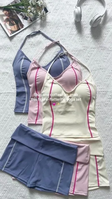 Full-body matching contrast line design, stand out from mass plain yoga outfits online – unique style, no duplicate looks! 💓#YogaOutfit #Sportygirls #Yogawear #SummerVibes #MFVIM #yogaset #activewear #twopiecese 
