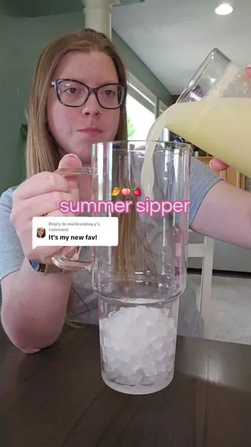 Replying to @malibumileyy sunset in a cup 🌅 #refresher #clearprotein #proteindrink #dealsforyoudays #summerdrink 