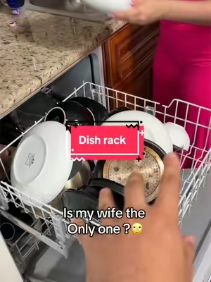 No more excuses 👏🏼 she can fit a lot of dishes on this thing 🙌🏼 #dishrack#washingdishes#KitchenHacks#dealsforyoudays#dishwasher  