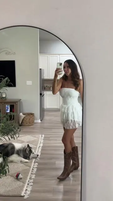 Made for country music ✨ #countryconcertoutfit #lacedress #romper #dealsforyoudays 