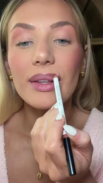 The most universal lip combo🤌🏼 @Makeup By Mario #MakeupByMario #DealsForYouDays #lipcombo #MakeupByMarioSpotlight #grwm 