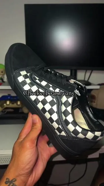 black checkerboard Vans go with literally everything 👟 #vans #vansshoes #viralvideo #tiktokshopcreatorpicks #shoetok 