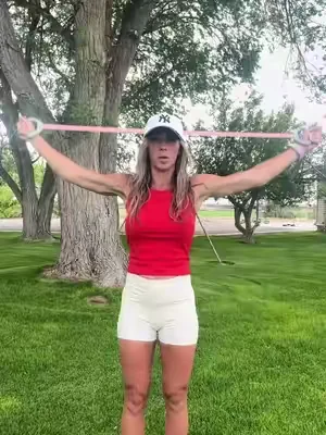 Easy home workout without gym equipment. #dealsforyoudays #summerwins #tiktokshopcreatorpicks #adjustableresistanceband 