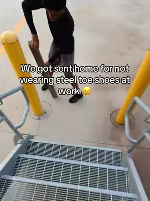 The steel toe boots are just so uncomfortable but these aren’t 😁 #steeltoe #steeltoeshoes #warehouseworker #workshoes #dealsforyouday 