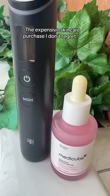 The skincare device I keep reaching for when my skin looks tired ✨ I love pairing this with my favorite serum to help my skincare absorb better and give my skin that healthy, glowy look. It’s become one of those steps I actually look forward to in my routine. 💖 #Medicube #MedicubeBoosterPro #KBeauty #KoreanSkincare #GlassSkin                @medicube US Store @medicube_official 