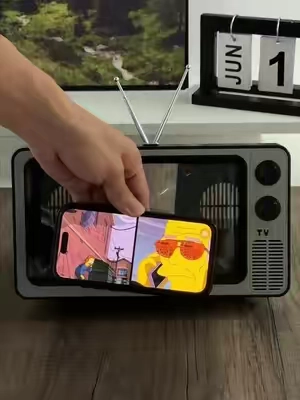 Snagging this retro TV-style screen magnifier during the TikTok big sale was such a great deal🔥#SummerWins #DealsForYouDays #TiktokShopDealsForYouDays #remotecontrol #retro 