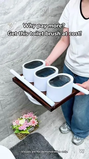 Click, scrub, toss. No more disgusting toilet brush sitting in dirty water.#cleaninghacks #Toiletbrush #sopami #tiktok #deepclean#TikTokShopJumpstartSale 