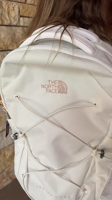 Such a nice backpack!! #TheNorthface #BackToSchool #Backpack #NorthfaceBackpack #DealsForYouDays 