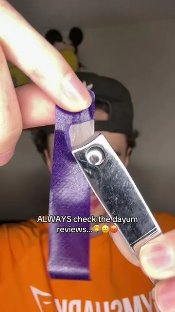 I can’t believe they’d do this😡😡 #teethwhitening #whiteningstrips #dealsforyoudays #tiktokmademebuyit 