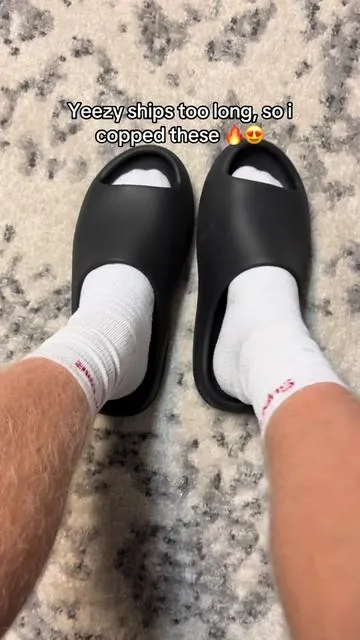 #slide #yeezy #adidas #SummerVibes #viral 