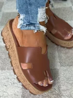 @Project Cloud Shoes Mila platform sandals #projectcloud #platformsandals #affordablesandals #lookalike #dealsforyoudays 