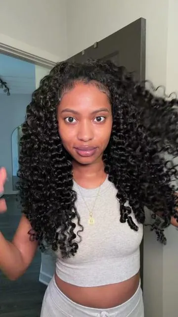 i love this burmese curly wig!! 😻 @Pobokix #burmesecurly #halfwig #pobokixhair #tiktokshopfinds #fypシ゚viral 