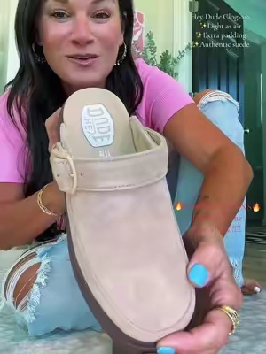 Hey Dude Austin Lift CLOG 🔥Sale ends soon #tiktokshopcreatorpicks #heydude #heydudeshorts #clogs @HeyDude 