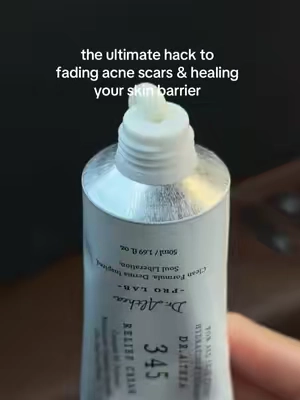 Super lightweight and non greasy 🤍 #althea345reliefcream #acnescars #healskinbarrier #acneproneskin #345mist 