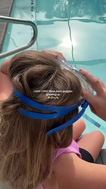 the coolest swim goggles for the kiddos ☀️🙌 #summerwins #dealsforyoudays #poolday #swimgoggles #kidsgoggles 