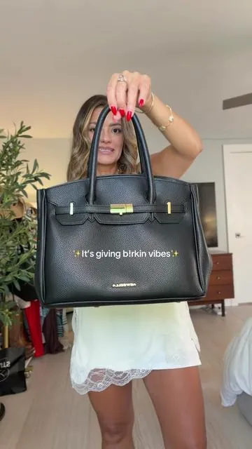 @Newbella.Fashion #dealsforyoudays #summerwins 