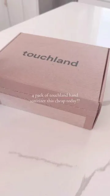 mind you they sell these at sephora for 10 each 😓 GET THIS BUNDLE GIRLL 💕#touchland #touchlandhandsantitizer #dealsforyoudays #fypシ 
