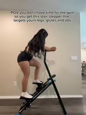 10-15 minutes is all you need 🏃🏻‍♀️ #homeworkouts #stairstepper #glutesworkout #stairmastercardio 