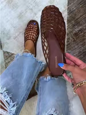 Cushionaire Jelly Flats Are the Trendy Shoe Everyone Keeps Asking About. #Cushionaire #JellyFlats #ComfortShoes #SummerStyle #DealsForYouDays 