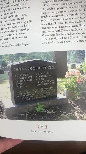 To Die For: A Cookbook of Gravestone Recipes by Rosie Grant [Hardback Book]